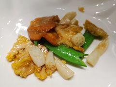 藕带炒双耳-Lotus 莲花空间(国贸商城店)