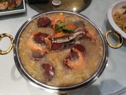 -鑫淼餐饮娱乐中心(江东街店)