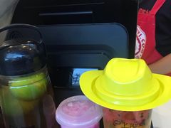 -沪上阿姨鲜果茶(华新大街店)