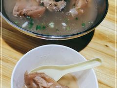 -董厨煨汤馆(车站路店)