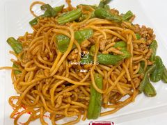 扁豆焖面-嘉和一品(长江道店)