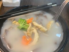 -鸭小妹鸭血粉丝(老门东店)