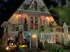 -弦月窗LUNETTE BY AMANDA(复兴路店)