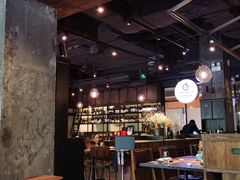大堂-Carbon莫卡哆·意大利复古集市餐厅(杭州大厦店)