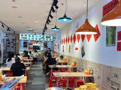 -柳州肥姨妈大骨螺蛳粉(沙河店)
