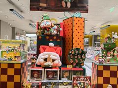 -泡泡玛特POPMART(蓝色港湾店)