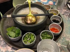 -浩海火燒雲傣家菜(芮欧百货店)