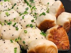 三拼猪肉x鲜虾x荠菜-陈小北小泽生煎(鞍山西道店)