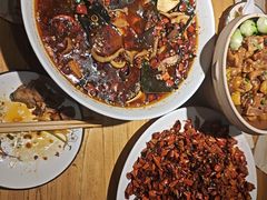 -小三峡食府(西五路店)