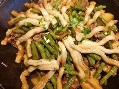 -靠山屯东北农家菜(八龙桥雅苑店)