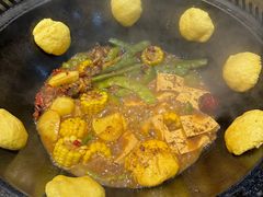 -袁小二大东北铁锅炖(吉祥村总部)