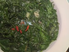 姜水浸枸杞-凤阁楼果木烧鹅(鹤山陈山店)