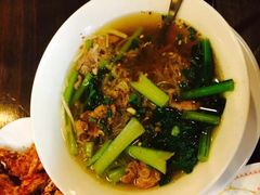 -Dang restaurant (patong phuket)