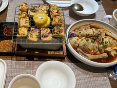 烘烤建水豆腐-雀舞云南菜(乐客城店)