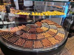 -Laderach 莱德拉(上海环贸iapm店)