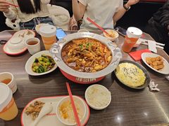 -胖哥俩肉蟹煲(上海悦荟广场店)
