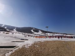 -中旅松花湖滑雪场