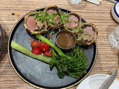 惠灵顿牛排-榖屋house of flour(张江首店)