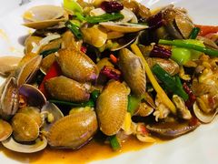 -四川小胡子海鲜(丁村万人海鲜广场店)