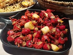 -巴厘龙虾·榜首油焖大虾(音乐学院·沿江酒馆店)