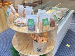 -西山公园面包厂(世纪城店)