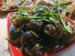 -正宗南铁拉叔沙煲螺·烧烤·秘制靓粥(南铁总店)