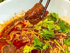-李与白包子铺(桐梓林店)