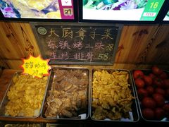 -老东镇啤酒屋海鲜加工·蒸汽海鲜·海鲜烧烤(台东店)