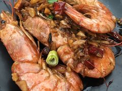 -六合夜市