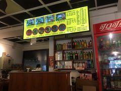 -丽虹云南过桥米线(兴工街店)