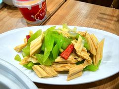 -宏状元现熬粥·京味菜(黄寺大街店)