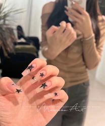 -LILY NAILS美甲美睫