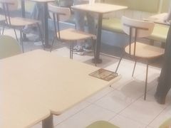 -德克士(蔚县永昌店)