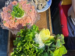 -牛员外鲜切牛肉火锅