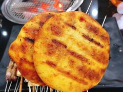 烤饼子-瑞杰烧烤店·24小时营业(山东路店)