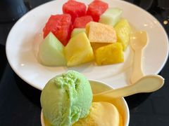 -上海漕河泾万丽酒店