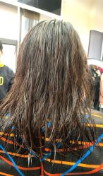 -FRIDAY星期五专业美发沙龙