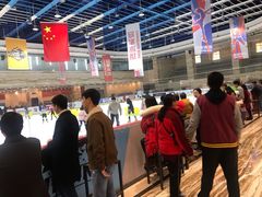 -冠军冰场(环球中心店)