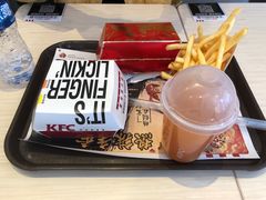 -肯德基(咸宁中商店)