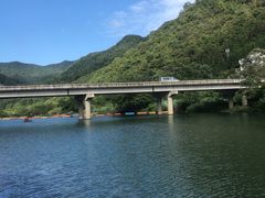-怪潭漂流