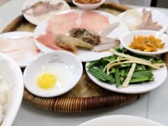 -桥香园云南过桥米线(金马碧鸡店)