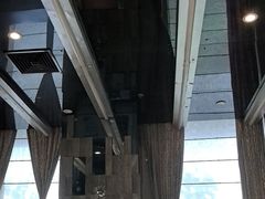 -裕龙汤泉