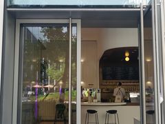 门面-EVERNAKED裸蛋糕(SOHO天山店)