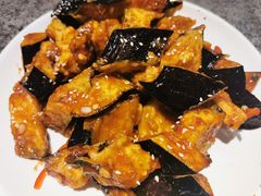 风味茄子-华盛园卷子王农家菜水库鱼