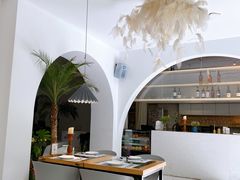 -春树下·树屋花房西餐厅(罍街AS1980店)