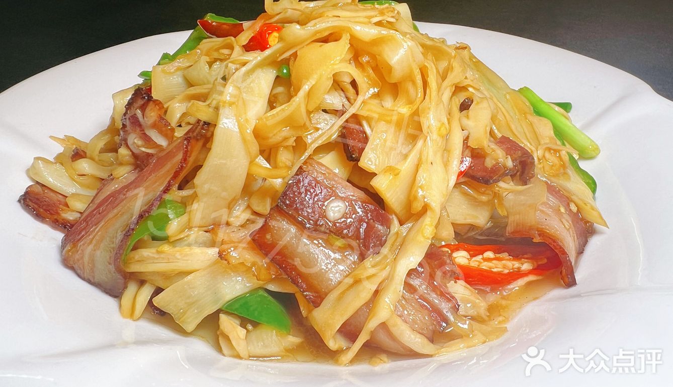 贵州美食｜🌊黄果树瀑布好吃的餐厅~