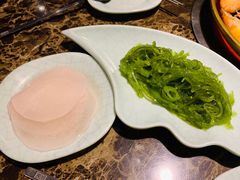 -猪啊牛呀羊啊铜盘烤肉(正大广场店)