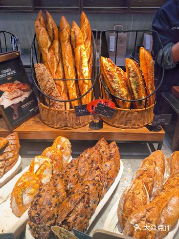 红跑车升级开业了！碳水脑袋又可以买买买了