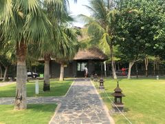 -三亚湾海居铂尔曼度假酒店