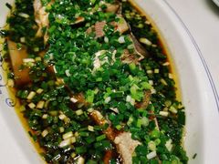葱油大白花-陈先进鱼馆·地道农家菜(湖墅南路店)